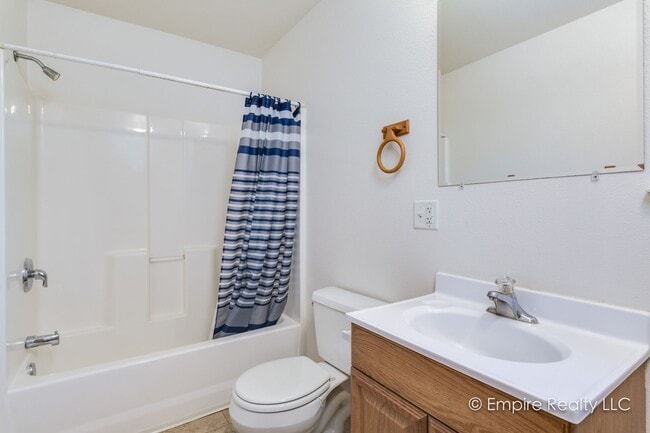 Building Photo - 4773 Glasgow Dr