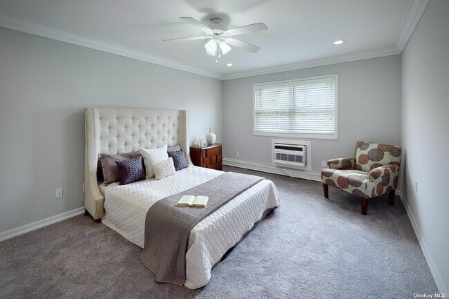 Building Photo - 90 Middleton Rd