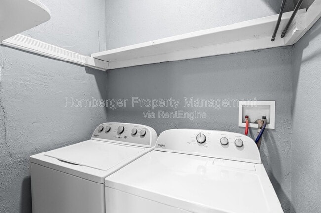 Building Photo - 2704 W Boone Ave