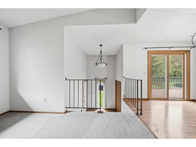 Building Photo - 9523 Hartford Cir