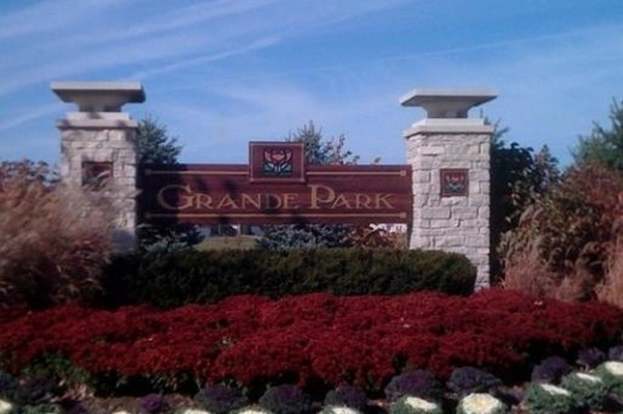 Building Photo - 12908 White Pine Way