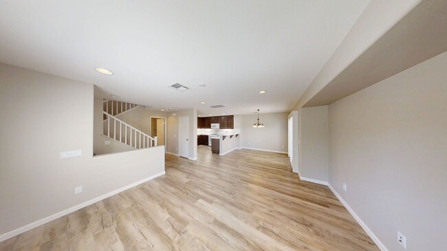 Building Photo - Beautiful 3 bed 2.5 bath in Beaumont, Ca.