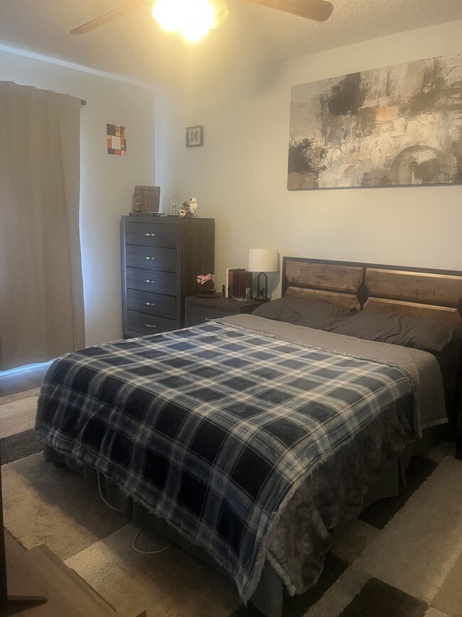 Building Photo - 343 Briarbend Rd