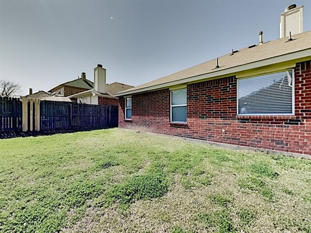 Building Photo - 4844 Kingfisher Ln