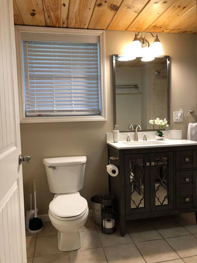 Building Photo - 487 Kentucky Ave