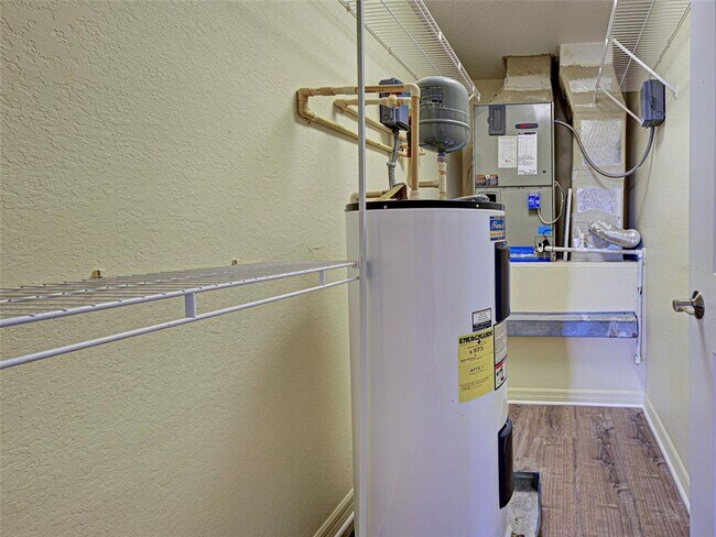 Building Photo - 242 Boundary Blvd