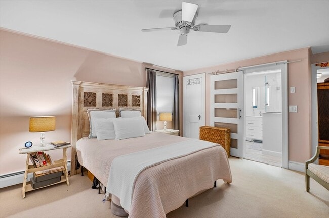 Building Photo - 13 Roosevelt Ave