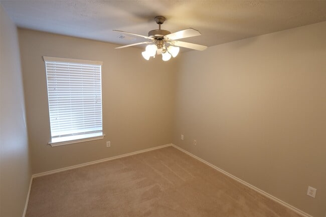 Building Photo - 5414 Trammel Dr