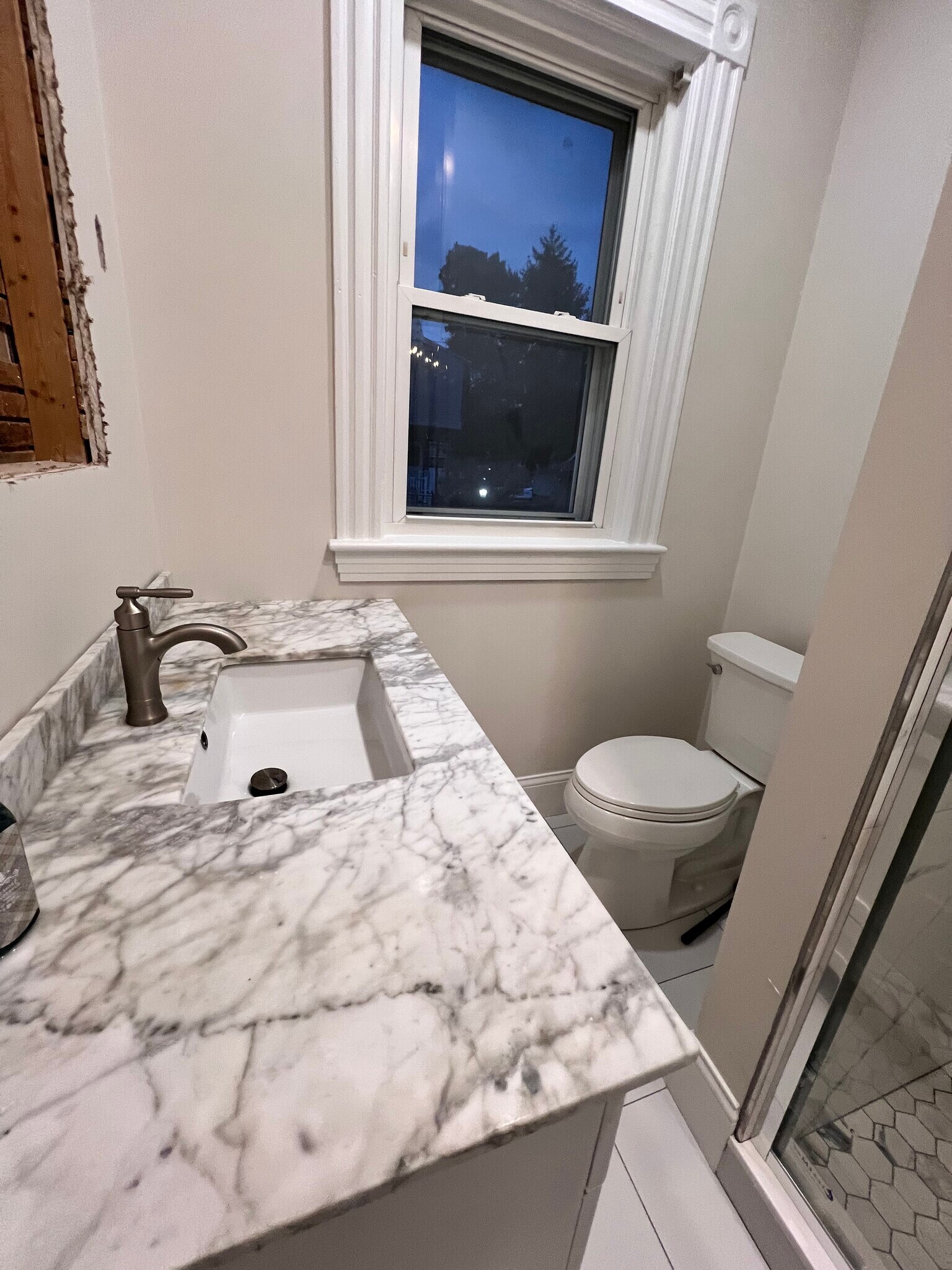 Building Photo - 175 Somerset Ave