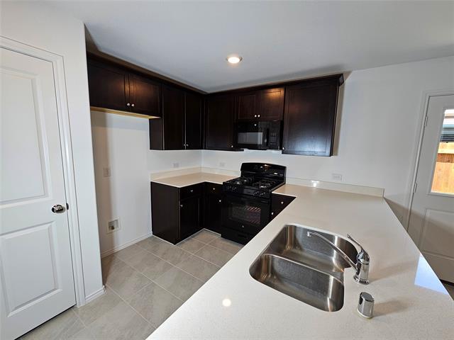 Building Photo - 7609 Bluebell Ln