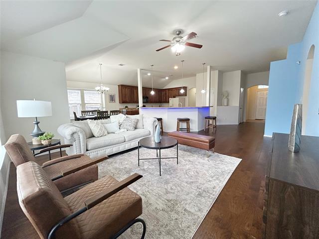 Building Photo - 2041 Matador Ranch Rd