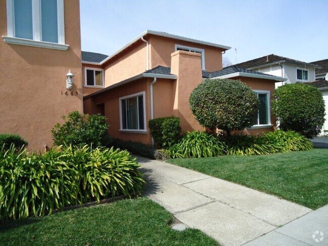 Building Photo - 1665 Brookvale Dr