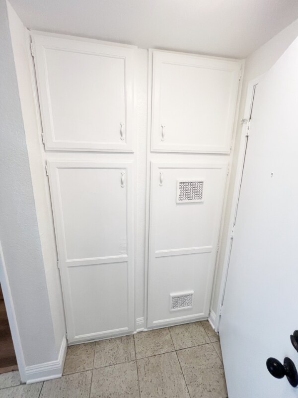 Building Photo - 101 W Canada