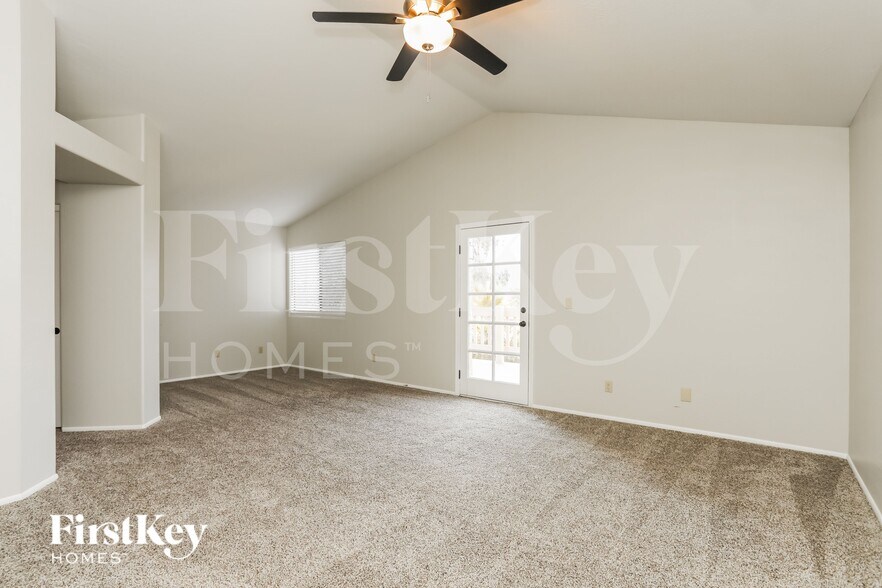 Building Photo - 9457 E Star Water Dr