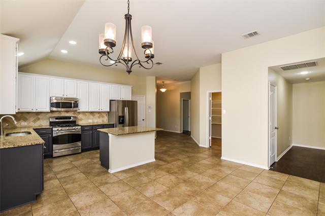 Building Photo - 9409 Caliente Dr
