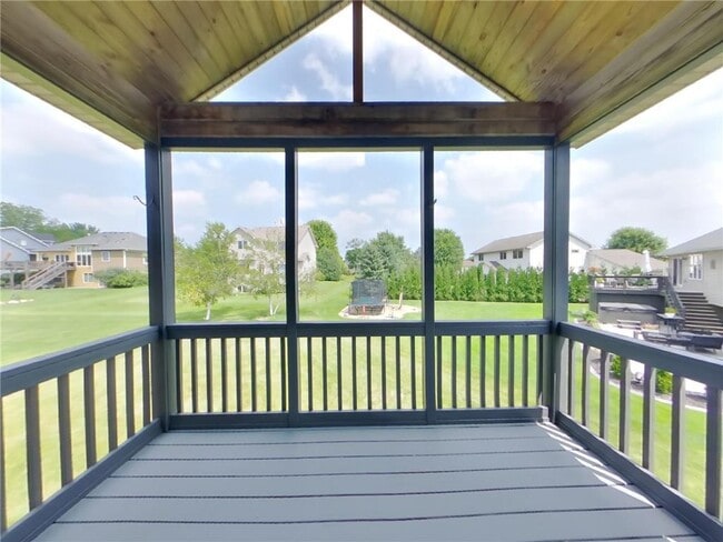 Building Photo - 633 Savanna Trail