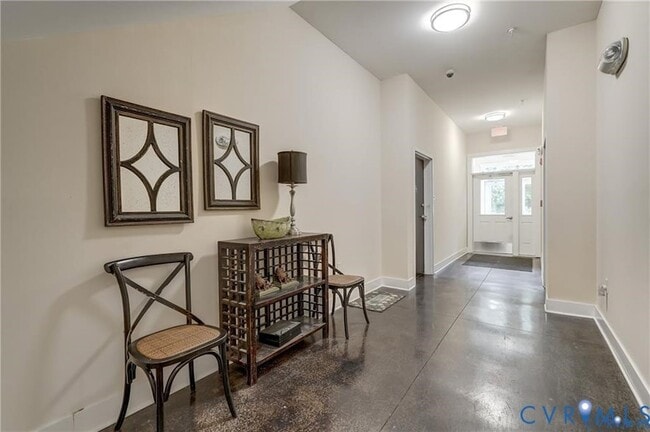 Building Photo - 1020 Porter St