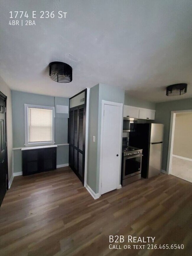 Building Photo - 1774 E 236th St