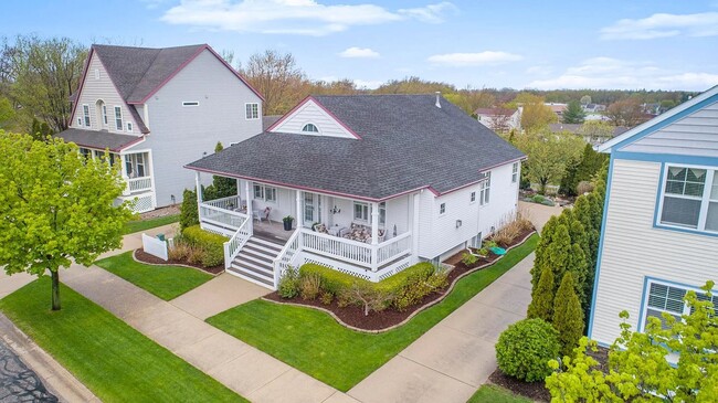 Building Photo - Southside Four Bedroom