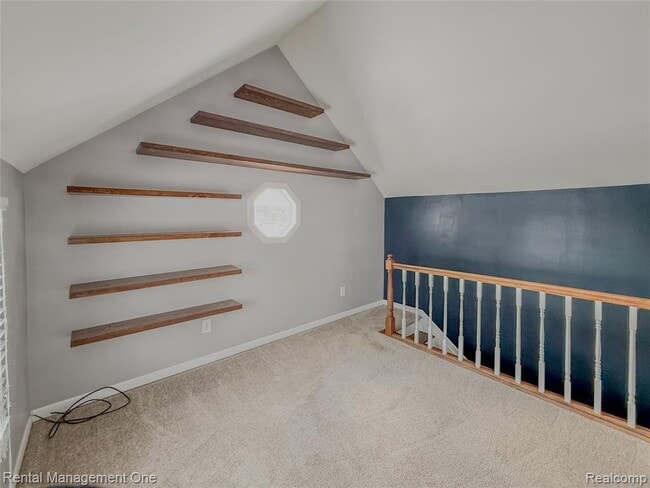 Building Photo - 49 Hovey St