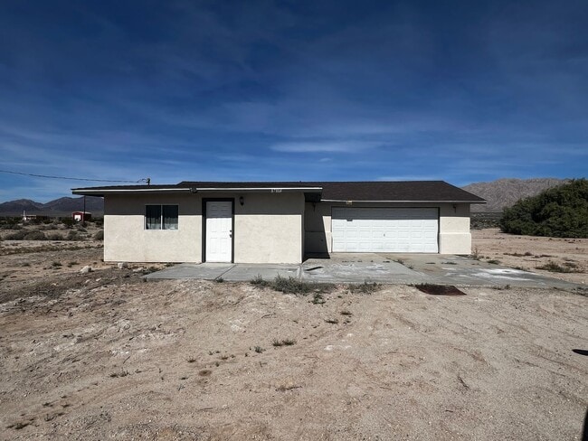 Building Photo - Updated 2 Bedroom Home with Finished 2-Car Garage – Easy Highway Access | 29 Palms (Wonder Valley)