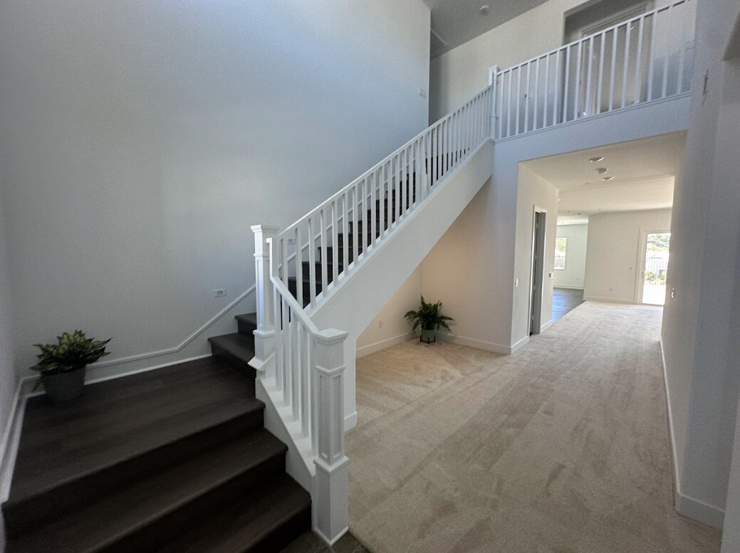 Building Photo - 24392 Calle La Roca