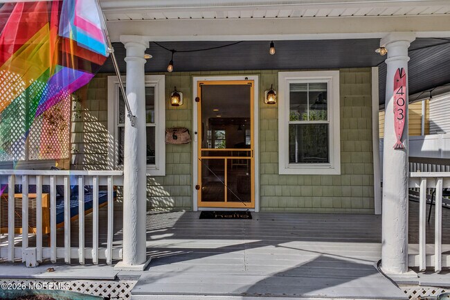 Building Photo - 403 Sewall Ave