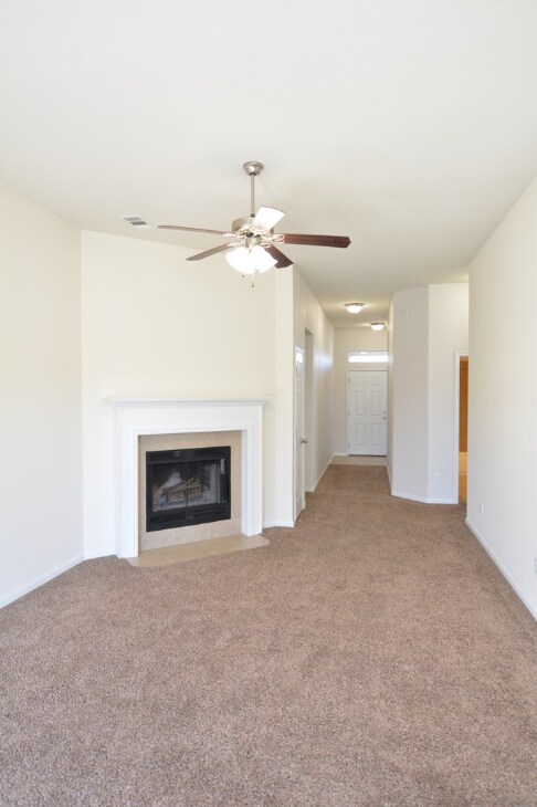 Building Photo - 7919 Woodbury Dr