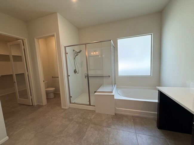 Building Photo - Dell Webb Home at Sun City ,3 Bedrooms, 3 Bathrooms, On Golf Course