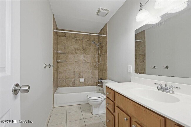 Building Photo - 4810 Windrush Ln