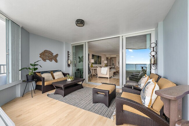 Building Photo - 5200 N Ocean Dr