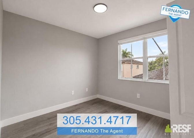 Building Photo - 16354 SW 48th Terrace