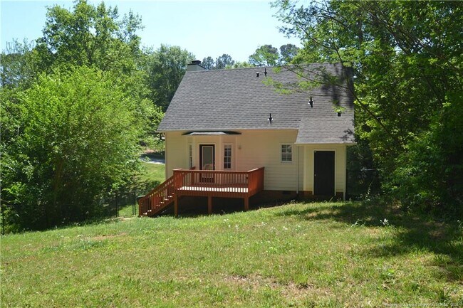 Building Photo - 804 Curtiss Dr