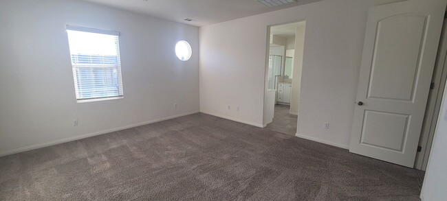 Building Photo - West Ventura's Solana Heights 4+3 Single Family Home $4,995.00