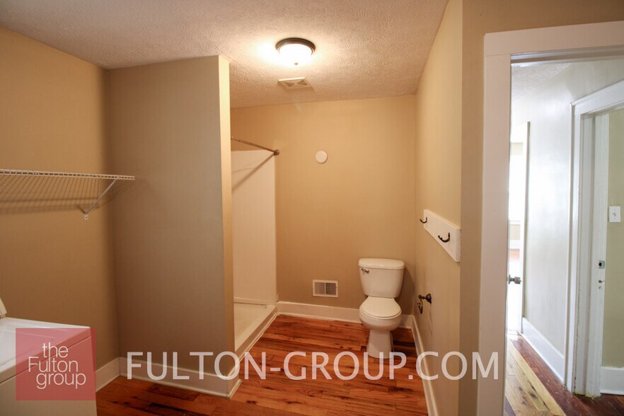 Building Photo - 123 Fuller Ave NE