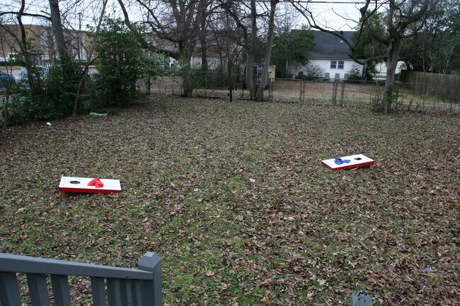 Cornhole - 705 Stevens Ave NE