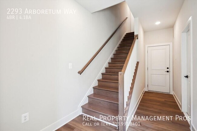 Building Photo - 2293 Arboretum Wy