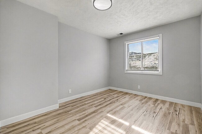 Building Photo - 11724 Arbor St