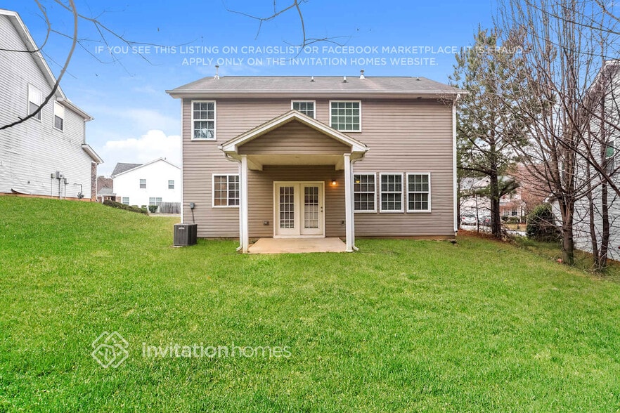 Building Photo - 3280 Sable Trl