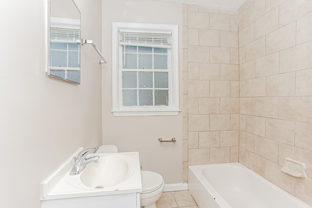 Building Photo - 6514 N Pearl St