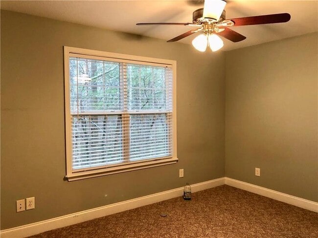 Building Photo - 43 Barker Trail Rd