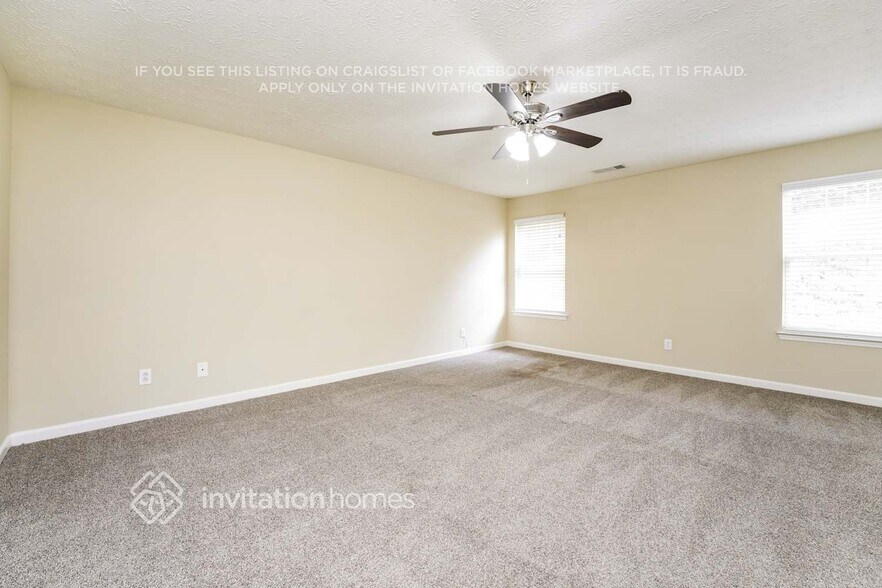 Building Photo - 455 Crested View Dr