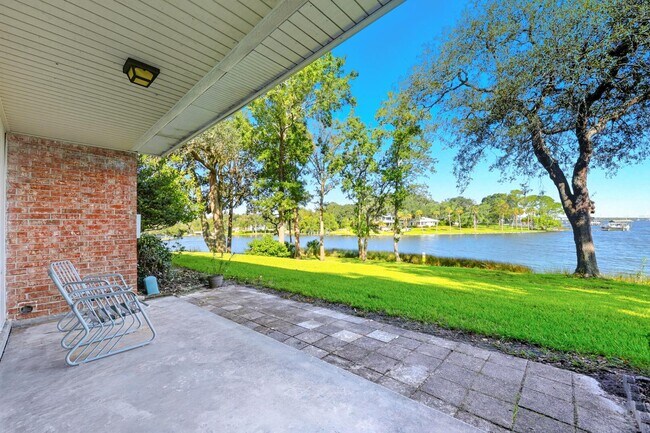 Building Photo - 5201 Atlantic Blvd