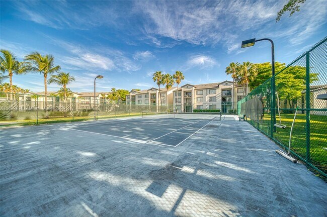 Building Photo - 4540 NW 107th Ave