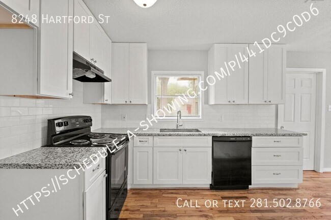 Building Photo - 8248 Hartford St