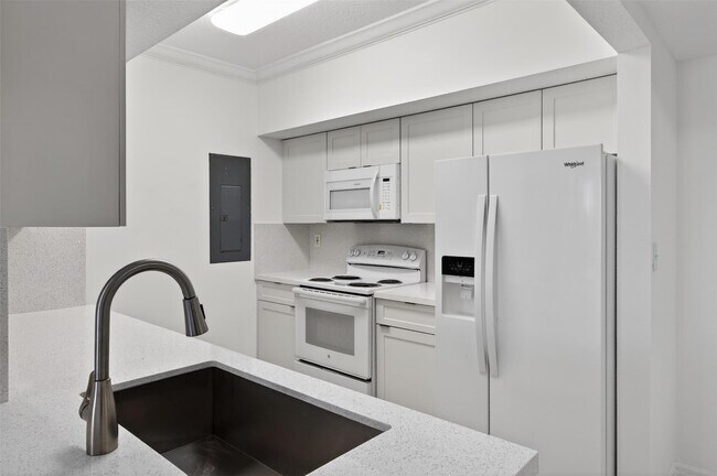 Building Photo - 11700 SW 1st St