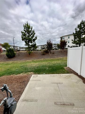 Building Photo - 5840 Clan MacLaine Dr