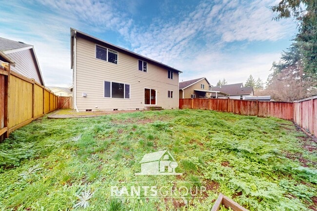 Building Photo - Spacious Pet-Free 4+ Bedroom Home in Lacey!
