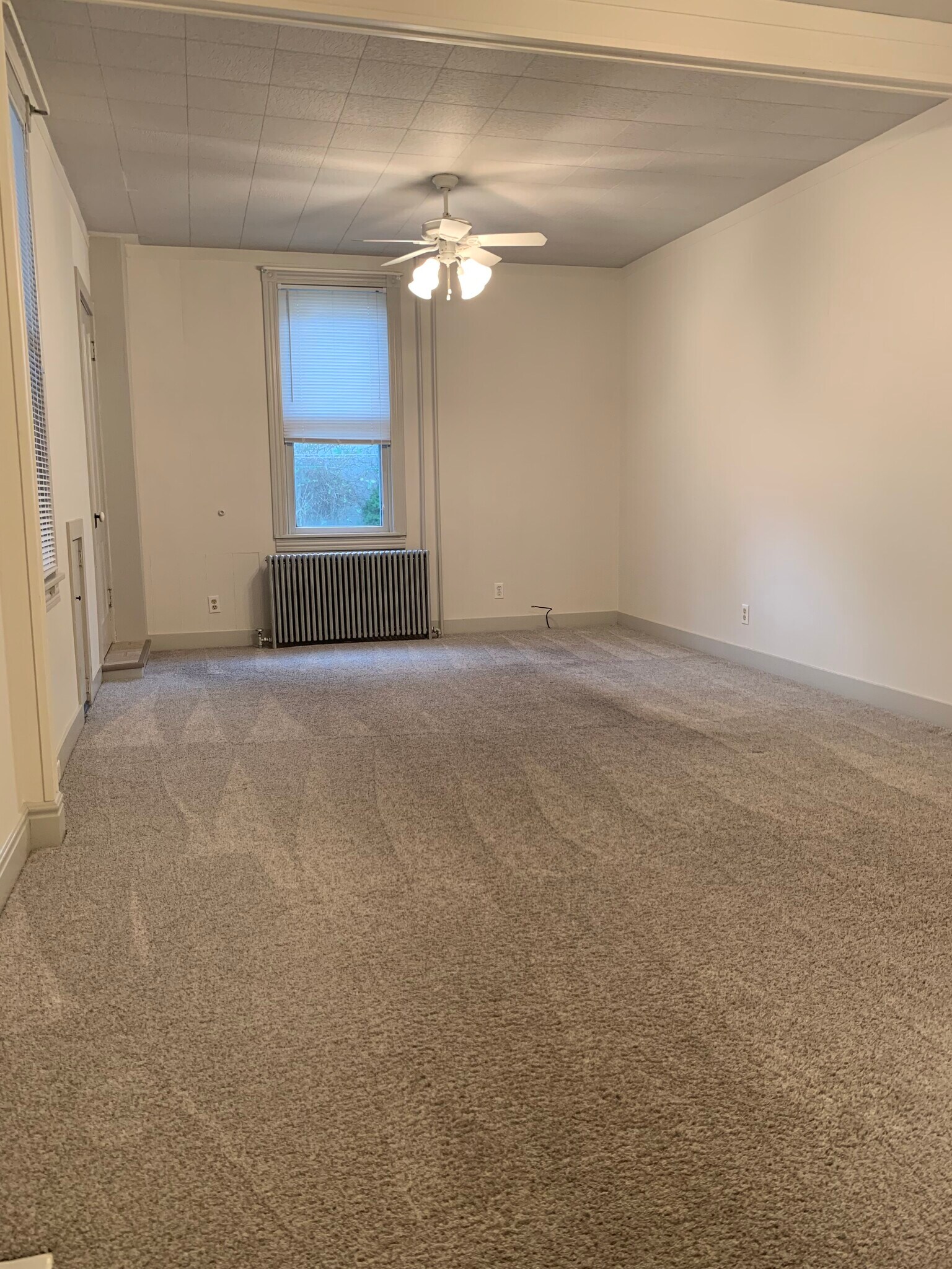 Bedroom - 210 N Lancaster St
