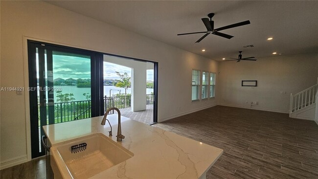 Building Photo - 1112 Seagrape Dr